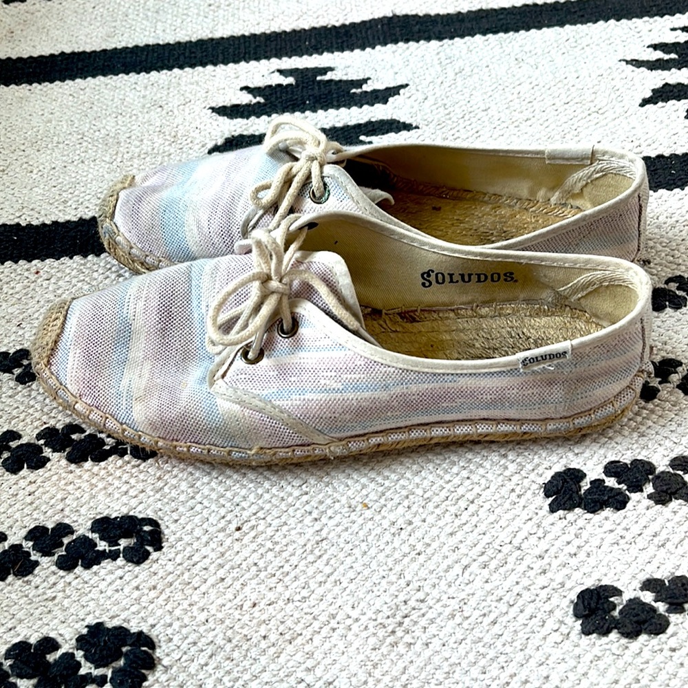 Soludos Linen Derby Espadrilles Sneakers in Orchid